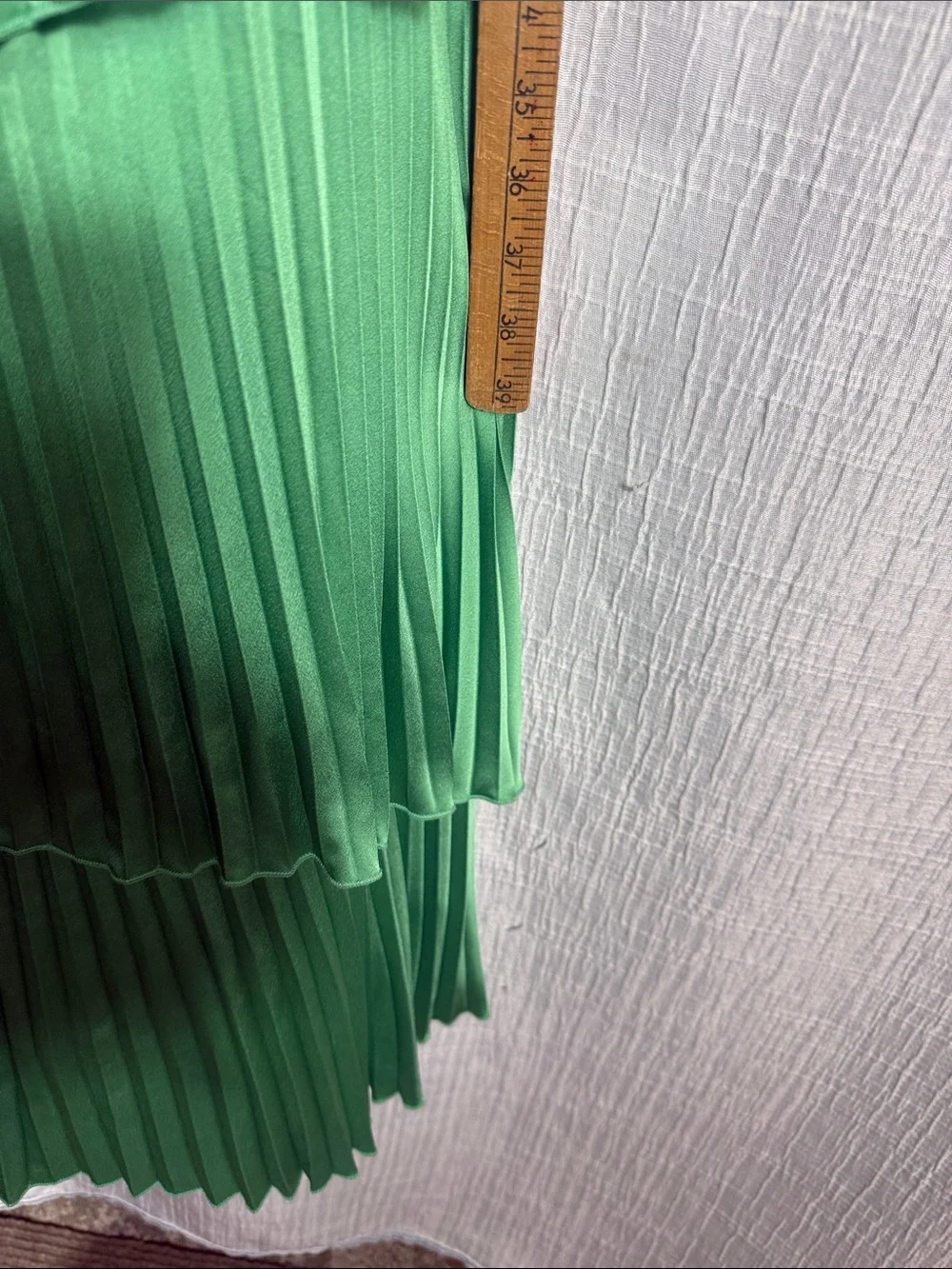 A & F Giselle Pleated Tiered Maxi Dress medium green cutout